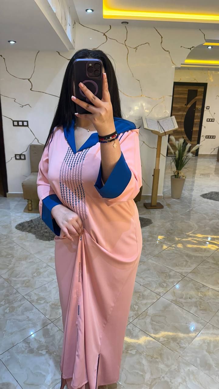 *✨ جلابة برشمان مغربية 2025 – أناقة بتطريز فاخر وكريب حرير ✨*