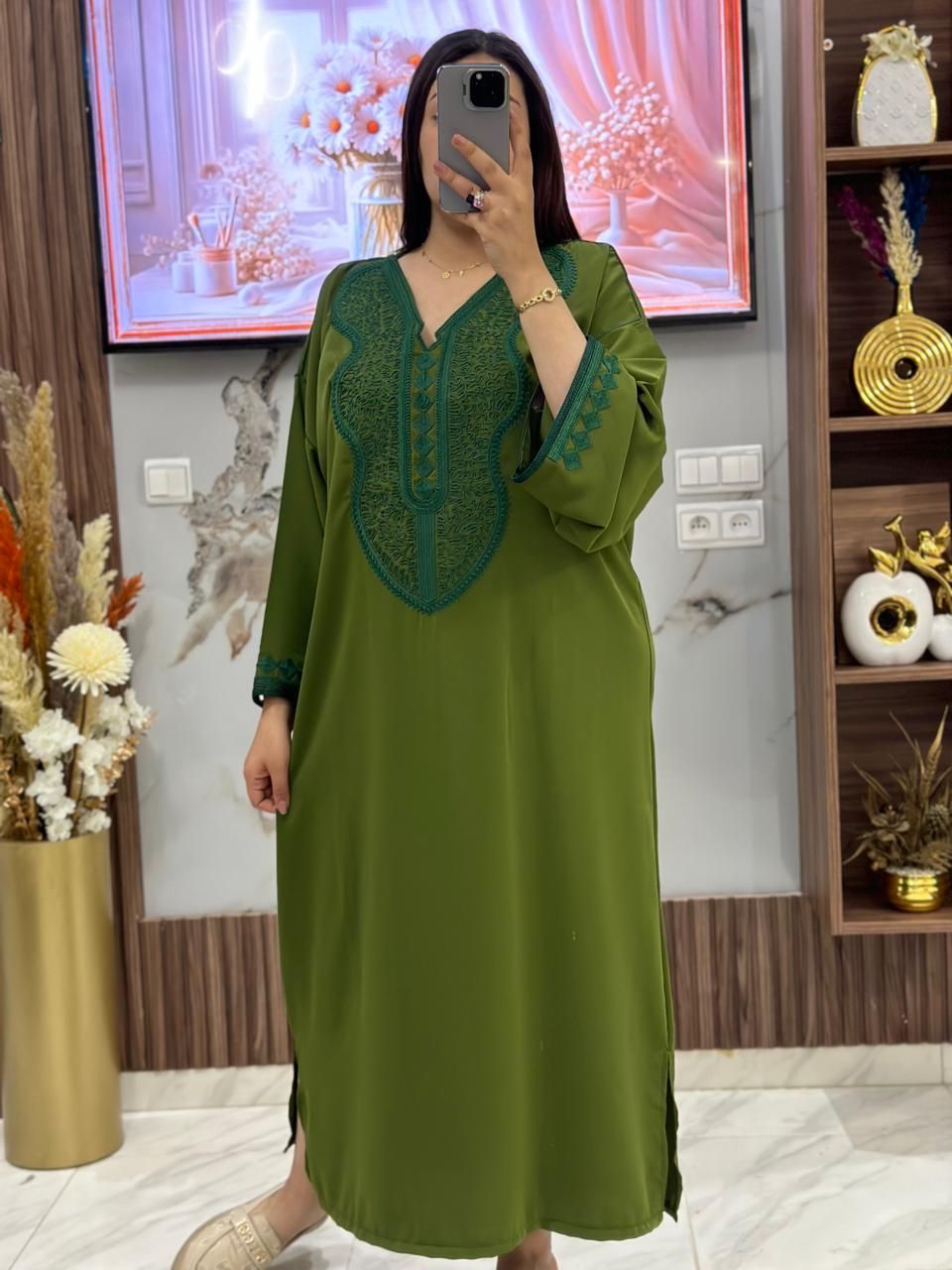 قفطان كريب مخزني – أناقة راقية للمناسبات ✨