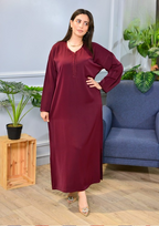 جلابة دو بياس فخمة بطرز وعقاد | تصميم عصري مخزني