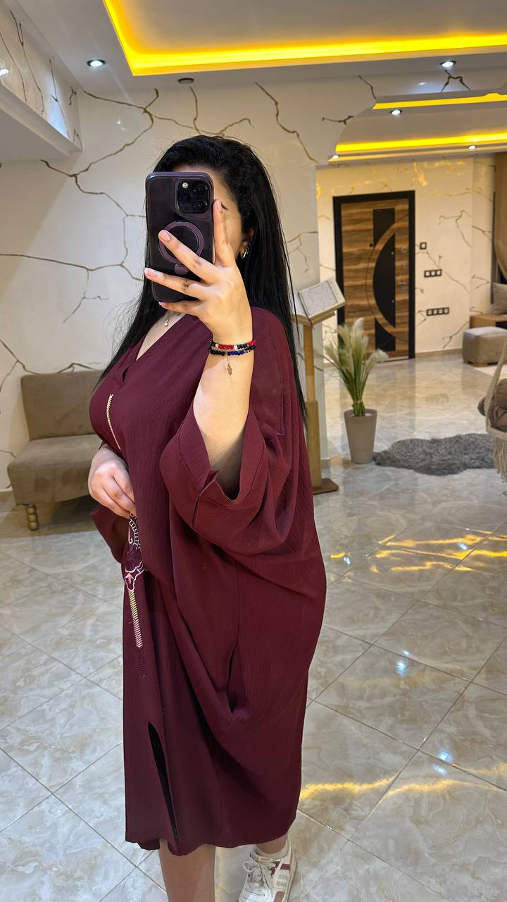 ✨ كندورة صيفية خفيفة بطرزة أنيقة – كريب مكرش كاليتي ممتازة ✨